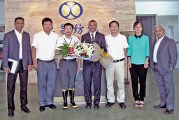 From L to R: Laxmikant Rathi (A.T.E.), Xu Shiping (Dechang), Su Xiaoguang (Dechang), Anuj Bhagwati (A.T.E.), Zheng Jianping (Dechang), Xu Jun (Dechang) and P K Govil (TeraSpin)