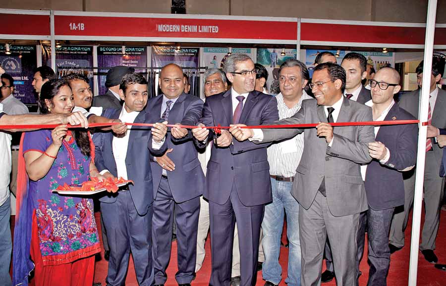 The Indigo Fair was inaugurated by Turkish Ambassador Burak Akçapar. Also seen in the picture (on the right) are Rajesh Dudeja - Organizer Indigo Fair; Prashant Agarwal, Jt. MD Wazir Advisors; and Enrico Guerreschi, Global Sales Director, Vibemac