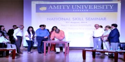 Roopak Vasishtha CEO, Apparel Made-Ups & Home Furnishing Sector Skill (left) and S. Sengupta, Registrar signing letter of intent. Roopak Vasishtha CEO, Apparel Made-Ups & Home Furnishing Sector Skill (left) and S. Sengupta, Registrar signing letter of intent.