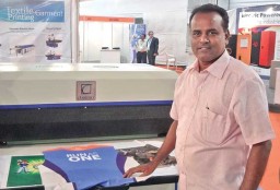 R. Mohan Kumar, Managing Director, Cheran showcasing latest sublimation printer