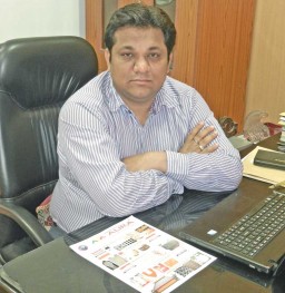 Deepak Choudhary of Aura Technologies