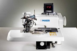 352 class double blindstitch sewing machine is suitable for both light to medium weight material