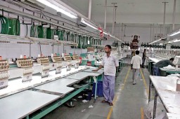 Besides an organized setup for hand embroidery work, the company also has a total of 17 embroidery machines from companies like Tajima and Barudan in its facility 