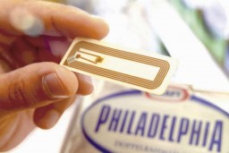 RFID-enabled checkout system by iTag