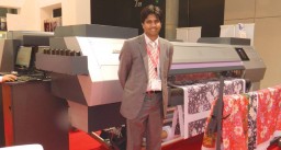 Vinod Krishnamurthy Iyer, MD, Mimaki Kanphor India Pvt. Ltd. with the Tx400-1800D digital textile printer