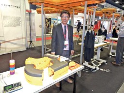 Jordan Tang, Chairman, G.Pro Technologies with new Lean Mover Hanger System