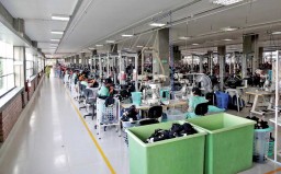 Lean linking lines for sweaters, wherein the linking, inspection, finishing and packing operations happen in a sequential manner, all in a single line