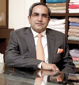 Neeraj Saluja, Managing Director, SEL Group