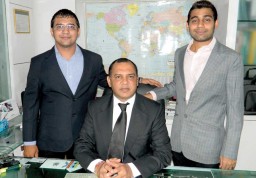 ML Jain proudly poses with his two sons Mahaveer and Hitesh