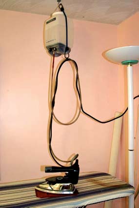 gravity feed iron