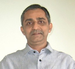 Read and comment on Piyush’s blog at https://stitchworld-piyushrvyas.blogspot.com
