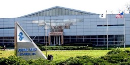 Image courtesy: shimaseikiusa.com