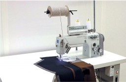 Duerkopp Adler 176 Class Chainstitch machine with differential bottom feed