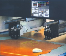 Highlead’s GC24518-1 – GC24518-2 Post-bed Machines with top and bottom feed