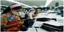 Human Rights Watch report scrutinizes Cambodian apparel manufacturing sector Human Rights Watch report scrutinizes Cambodian apparel manufacturing sector