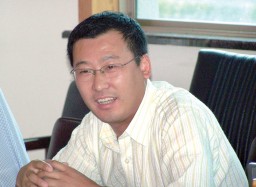 Xu Renshun, General Manager, Zoje