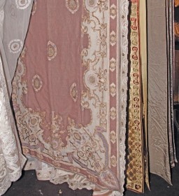 “My collections are based on different crafts found around the world and we revive those eras through application of these crafts. I belong to Kashmir, where I was born and brought up exposed to the beautiful nature which has remained in my mind and in my blood. Kashmir has a rich heritage and culture of textile designing.” – Ajaz Nanda