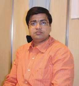 Praveen K Parmanandka, R D Parmanandka Textiles Ltd