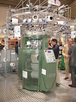 The new SM9MF double jersey circualr knitting machine from Santoni