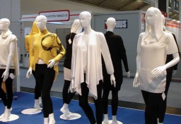 Examples of Shima Seiki WHOLEGARMENTs