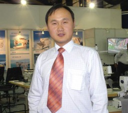 Frank Wu, Manager International Business, Hikari