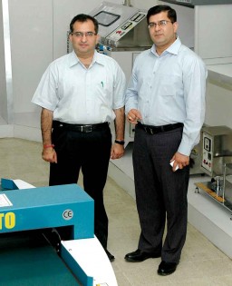 Gaurav & Vishal Malhotra at the application centre