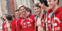 Abercrombie & Fitch to pay US $ 25,000 under discrimination charges Abercrombie & Fitch to pay US $ 25,000 under discrimination charges