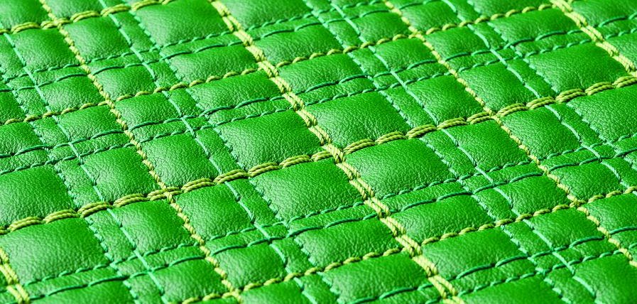 Perfect seams on leather using specialized thread from Amann Perfect seams on leather using specialized thread from Amann