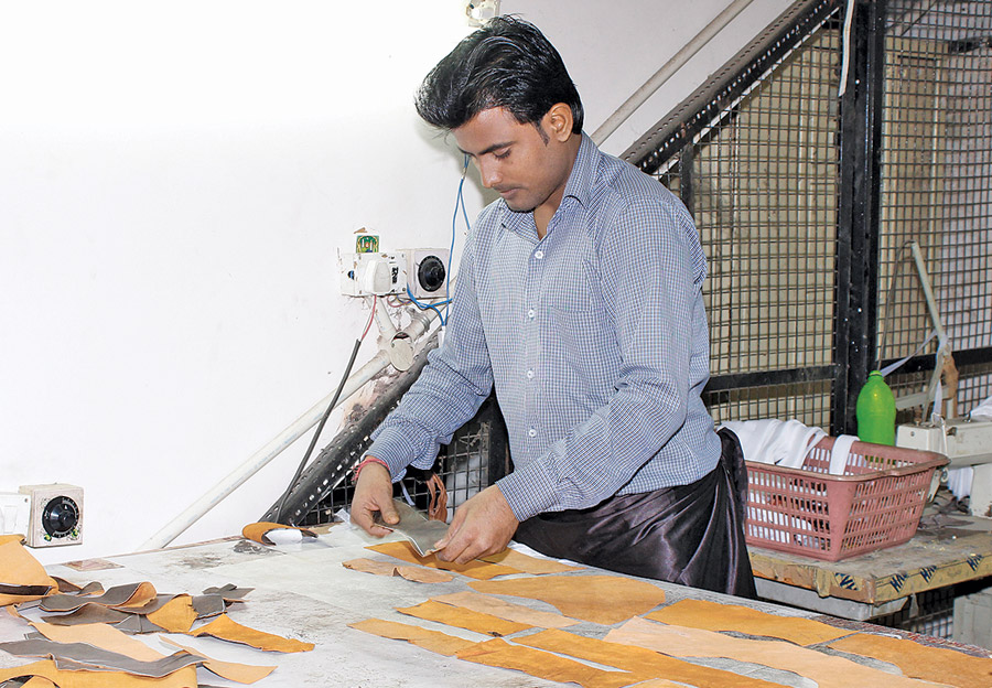Once cut and fused, the components are bundled and sent to the sewing floor. The bundle is inspected before sewing begins by the sewing floor supervisors for pattern accuracy and texture conformity