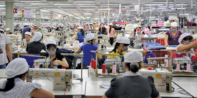 More UK: Discusses Vietnam's strongly growing apparel sector | Apparel ...